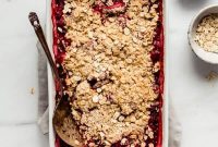 Wholesome Strawberry Rhubarb Crisp