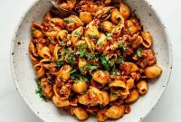 Zesty Plant-Based Taco Pasta