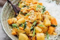 Tropical Roasted Sweet Potato Pineapple Curry