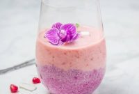 Revitalizing Dragonfruit Chia Parfaits