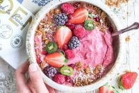 Creamy Raspberry Banana Smoothie Bowl with Crunchy Eden Rawnola