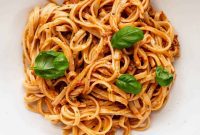 Velvety Red Pesto Pasta