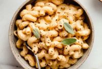 Velvety Vegan Butternut Squash Mac and Cheese