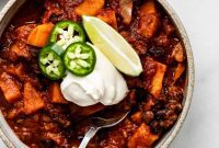 Hearty Sweet Potato Black Bean Chili