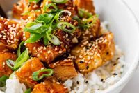 Golden Garlic Glazed Tofu