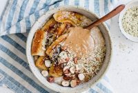 Steel Cut Oats with Caramelized Maple Bananas