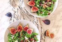 Sweet and Savory Fig Arugula Salad with Balsamic Glaze