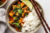 Creamy Thai Coconut Tofu Curry