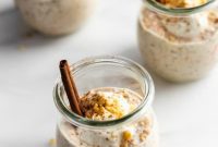 Spiced Carrot Cake Overnight Oats