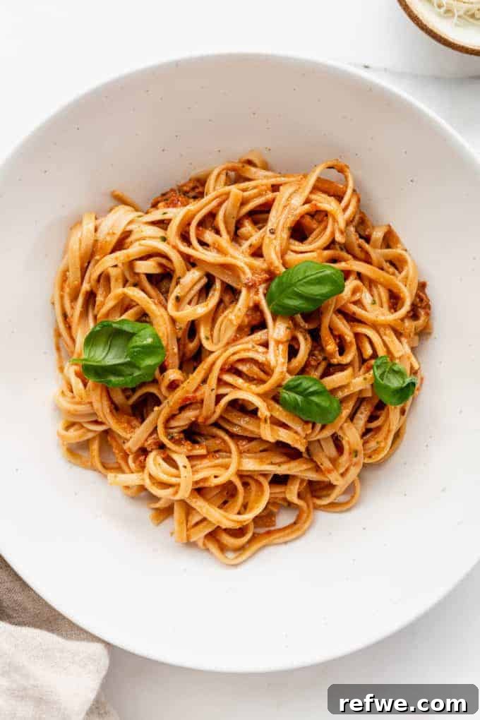 30 Vibrant Vegetarian Recipes for Summer 25 Creamy Red Pesto Pasta
