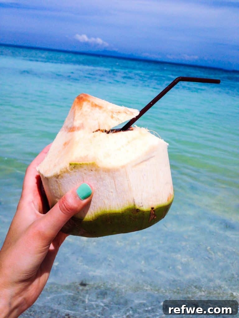 6 Thai Dishes You Can't Miss for Fresh, Light Flavors 7 coconut water
