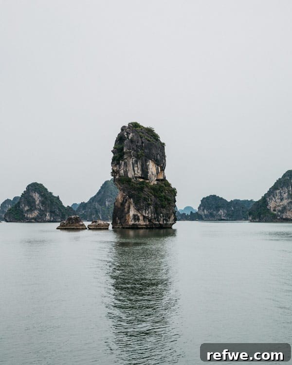 7-Day Vietnam Itinerary: Must-See Sights & Daily Route 4 Kayaking in Ha Long Bay